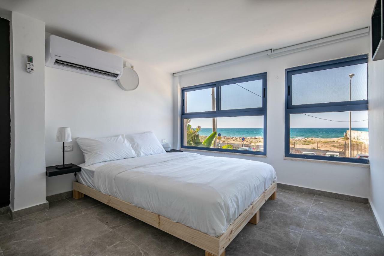 Apartment Port - Bat Galim Oceanfront Luxury Haifa